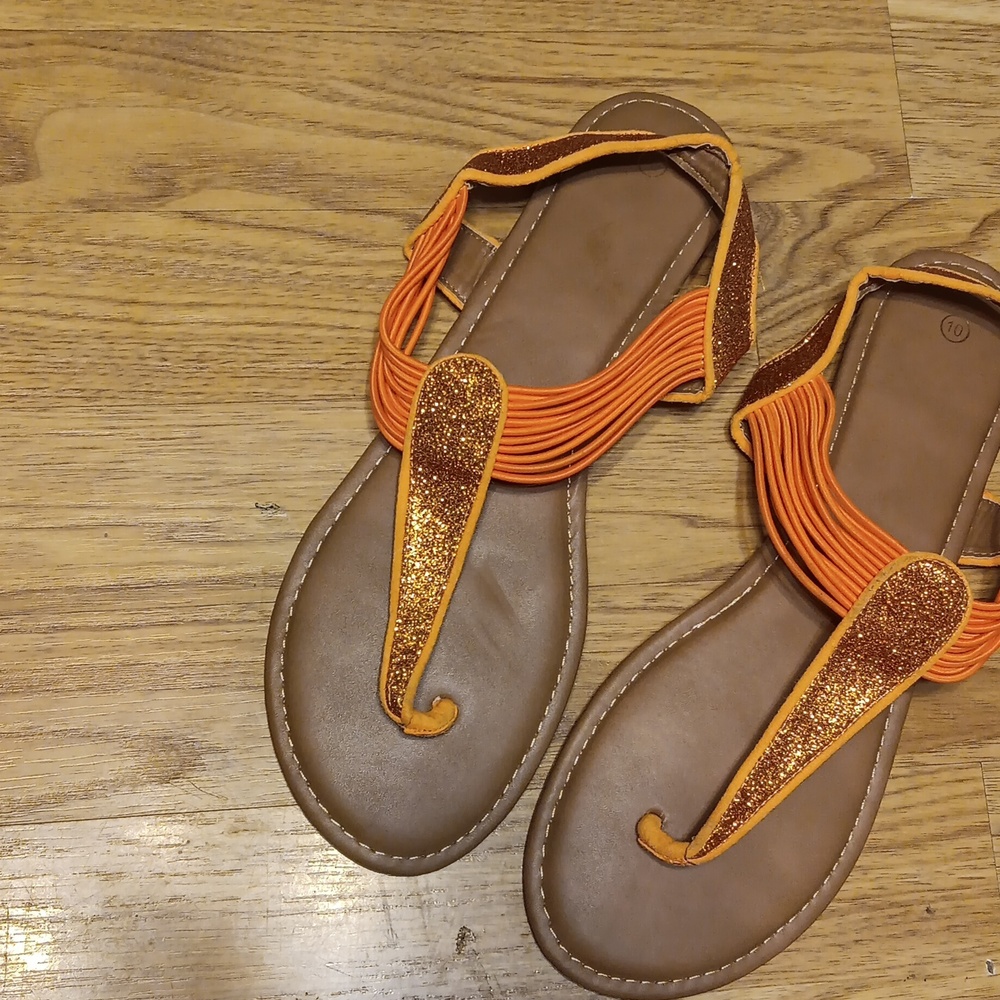 Sandles